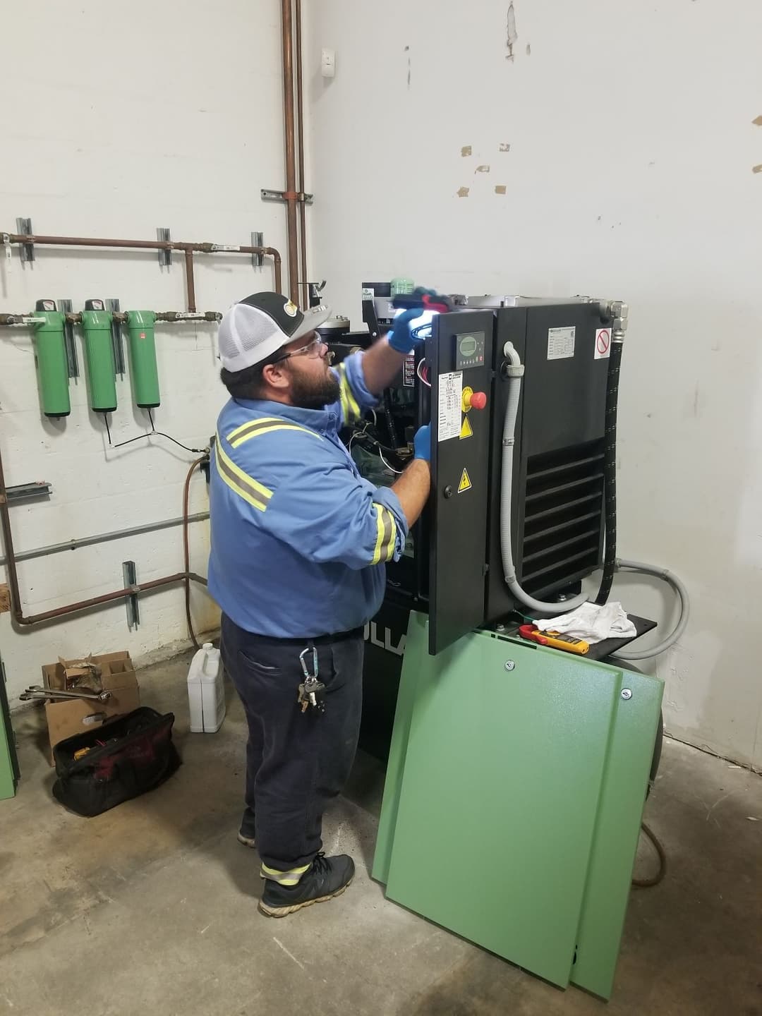 Portable & Industrial Air Compressor Service | Ring Power ACG